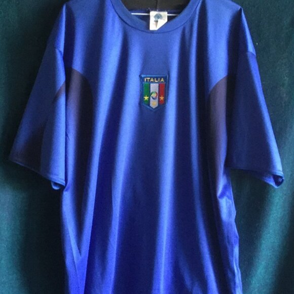 Italian Soccer Jersey - 3 Star - Picture 1 of 2